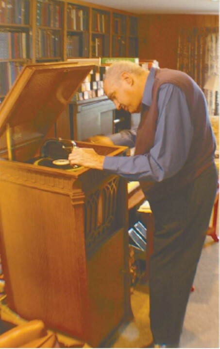 Ed Clute at home with his Edison