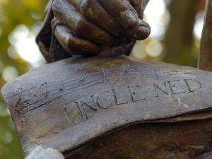 Statue of Stephen Foster Uncle Ned