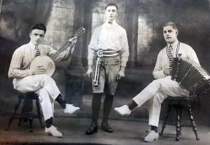 Flanagan_Brothers_with_J_Grant