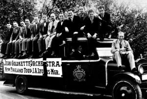 Spiegle Willcox (second from left) and Bix Beiderbecke (fourth from left) on the Goldkette band bus in Massachusetts, 1926