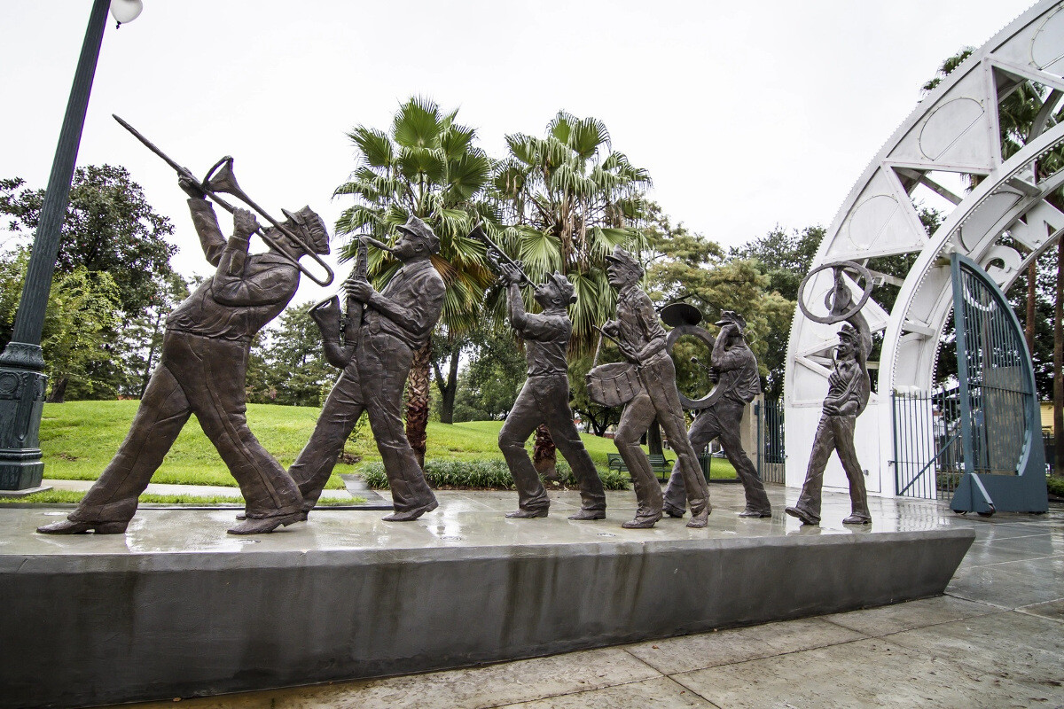 Jazz Park Marching Statue