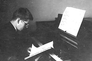 Peter Lundberg at the Library of Congress reading the score of Treemonisha. (courtesy Peter Lundberg)