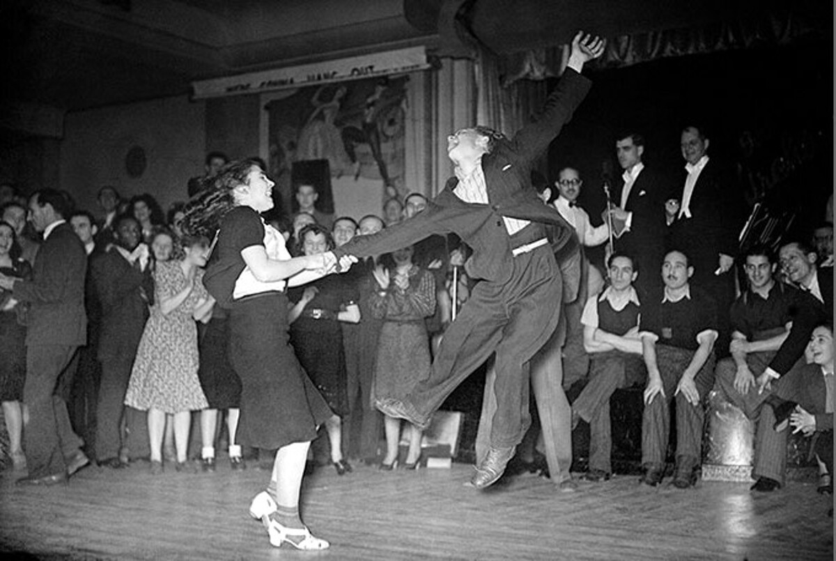 1940s Swing Dancing