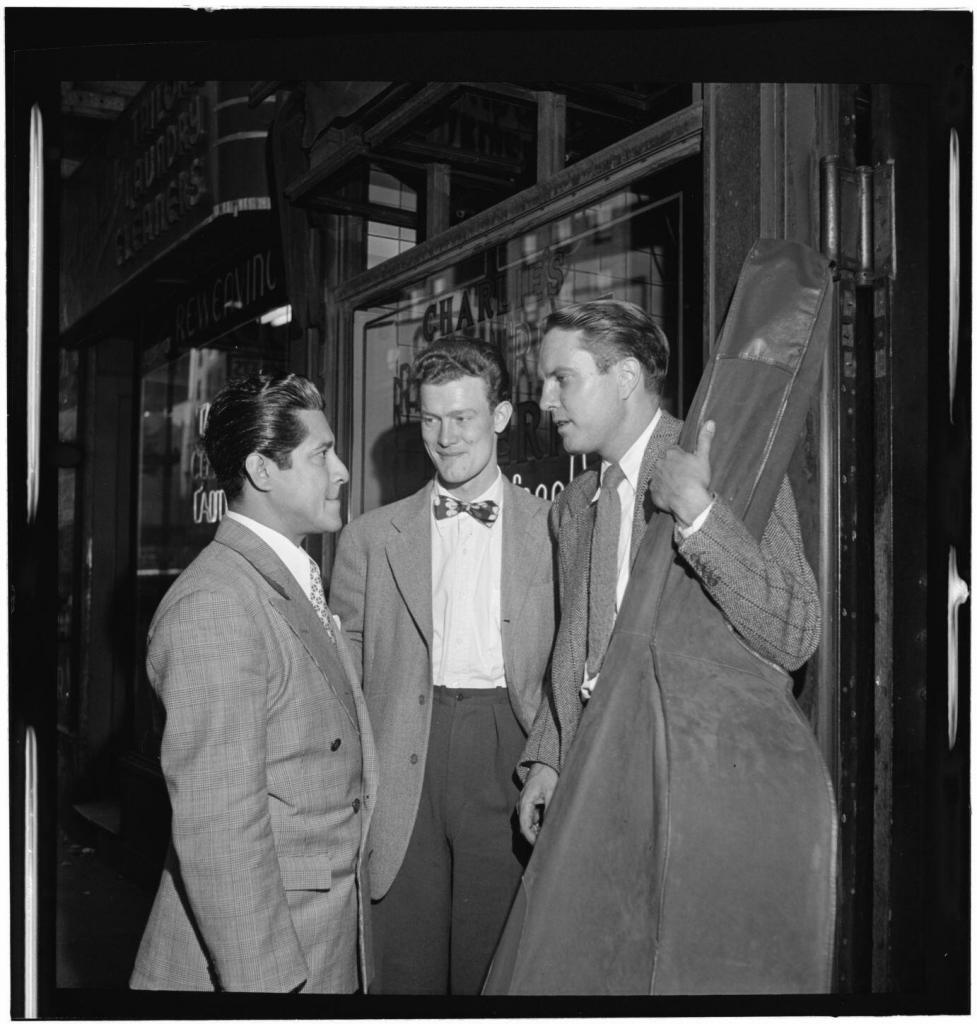 Portrait of Bob Haggart, Charlie's Tavern, New York, N.Y., between 1946 and 1948