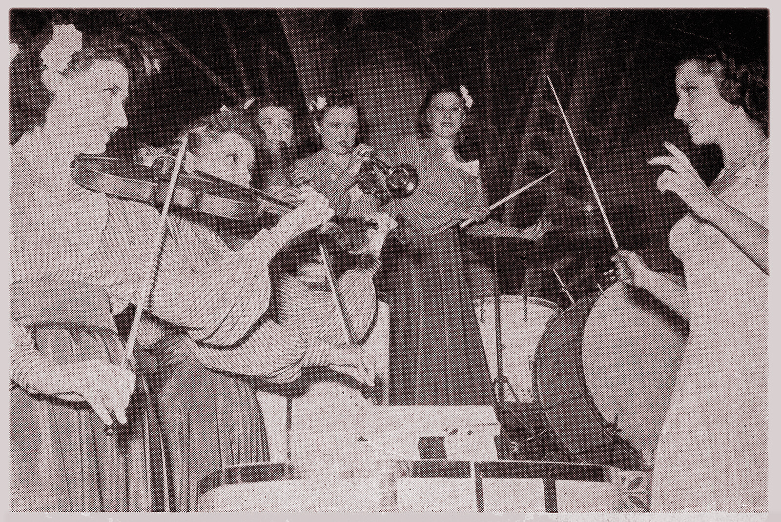 Ada Leonard and the All-American Girl Orchestra, Part One 1940-43
