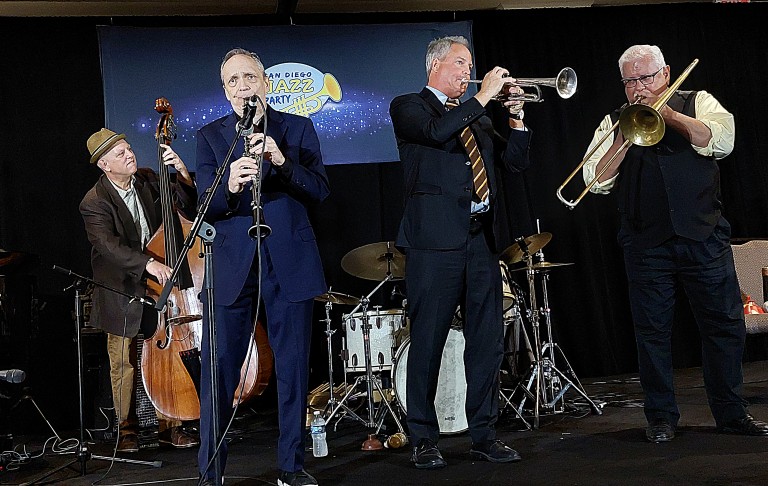 Paul Keller (bs), Ken Peplowski (cl), Duke Heitger (tp), Dan Barrett (tb)